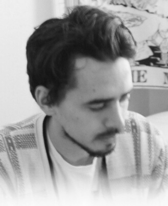 Guitar Teacher, Bass Guitar Teacher, Keyboard + Piano Teacher Andy 