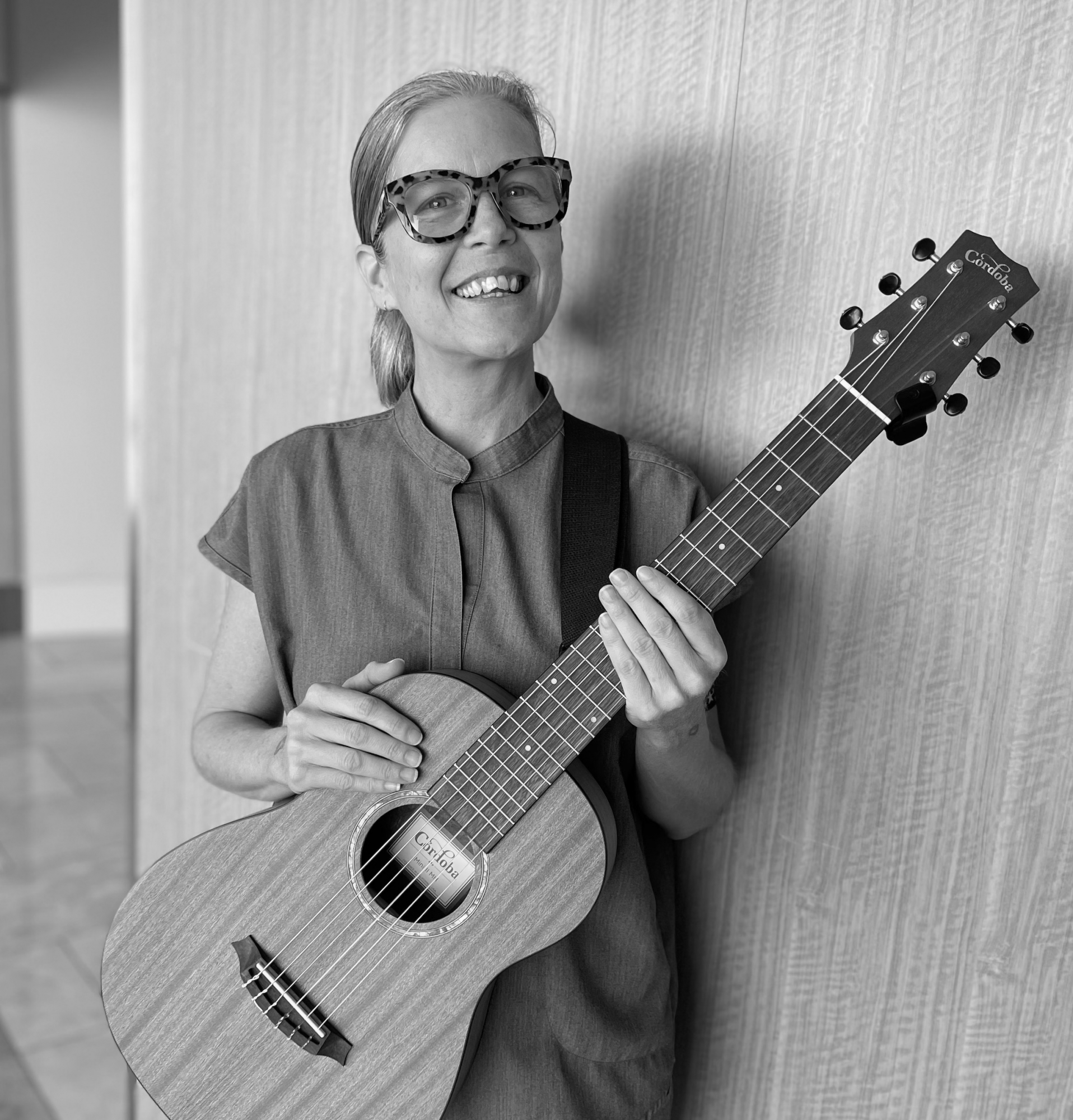 Keyboard + Piano Teacher, Vocal Teacher, Guitar Teacher, Bass Guitar Teacher Araby