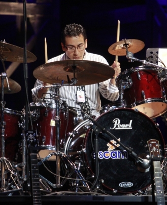 Profesor Batería Carlos Padilla