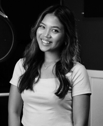 Vocals Teacher, Keyboard + Piano Teacher, Guitar Teacher Dani Camacho