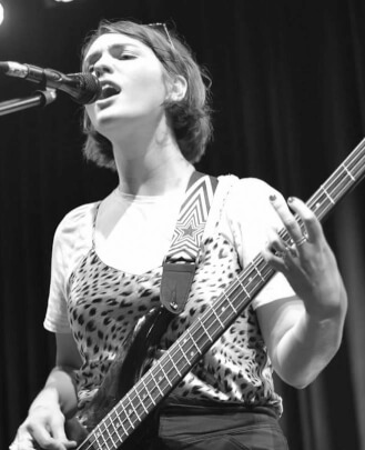 Vocal Teacher, Guitar Teacher Ella Keilt