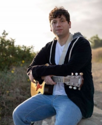 Guitar Teacher, Bass Guitar Teacher Joe Yuhre