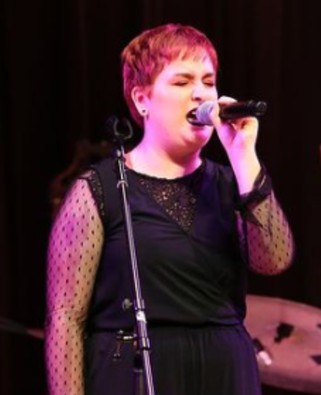 Vocal Teacher, Keyboard + Piano Teacher Abbi Samuels