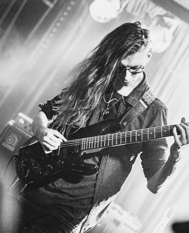 Guitar Teacher, Bass Guitar Teacher Brendan Mobbs