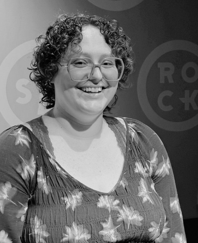 Vocal Teacher, Keyboard + Piano Teacher Emily Lewis