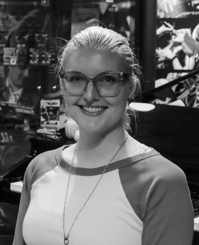 Vocal Teacher, Keyboard + Piano Teacher Emily Blomstrand